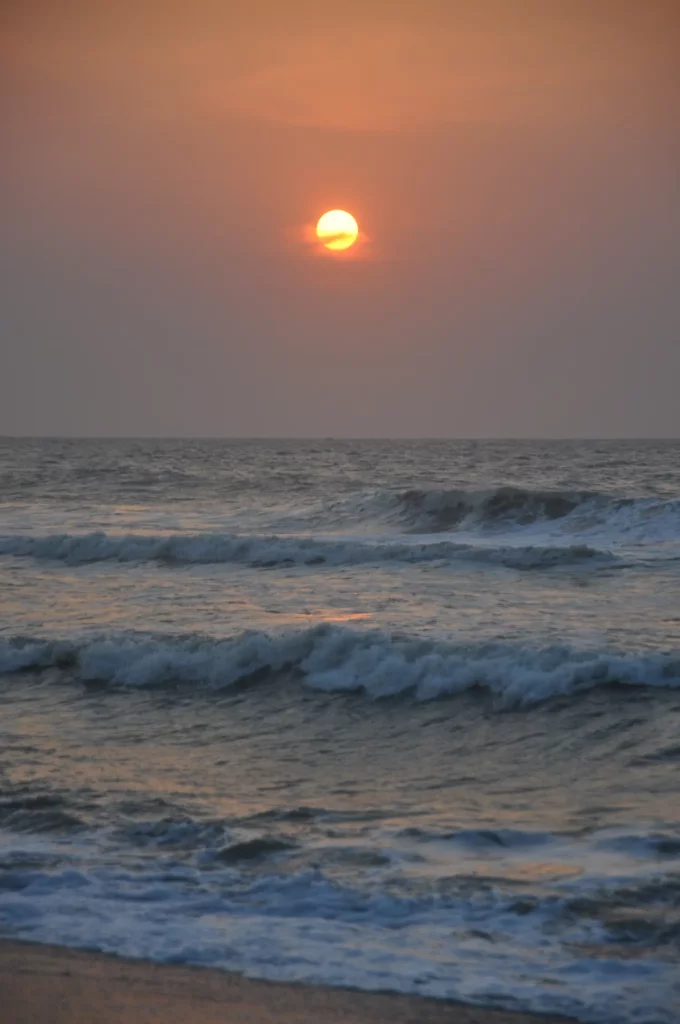 beaches in mahabalipuram