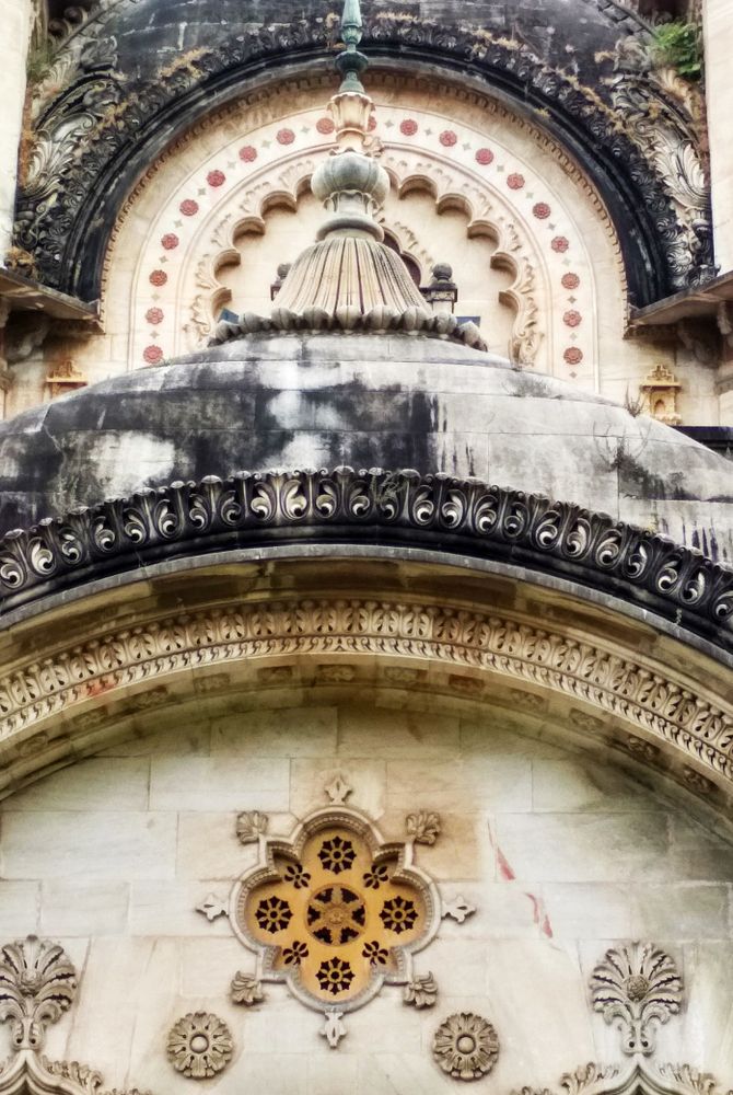 Archaeological and artistic marvels of Laxmi Vilas Palace
