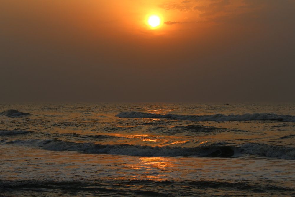 Thiruvanmiyur Beach