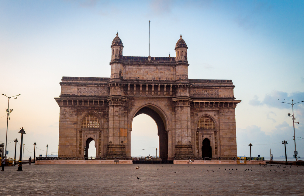 Explore the Best of Mumbai and Beyond with Zoomcar